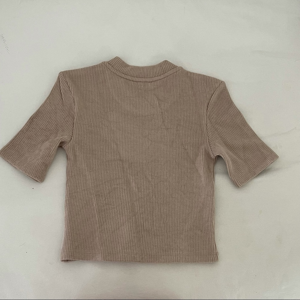 Beige crop top - Picture 3 of 3